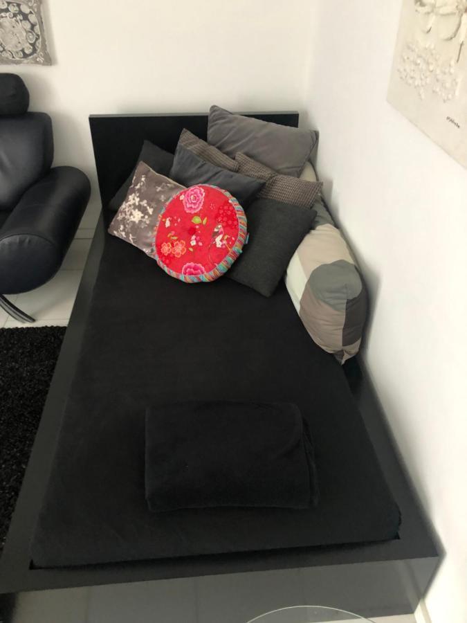 Bel Art Etage Mit Grossem Parkplatz Daire Haan Dış mekan fotoğraf