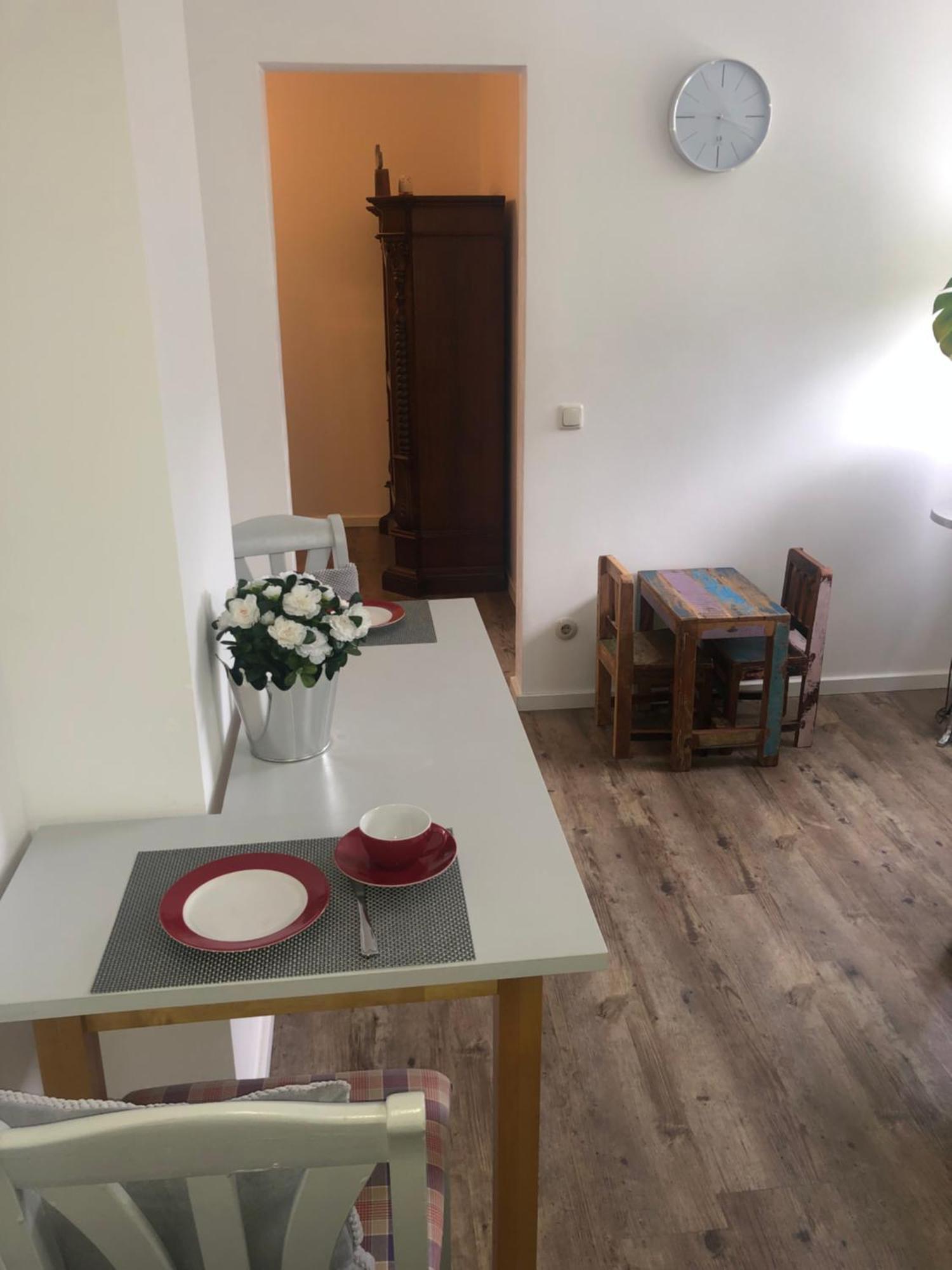 Bel Art Etage Mit Grossem Parkplatz Daire Haan Dış mekan fotoğraf